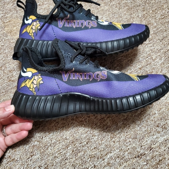 Women's Minnesota Vikings Sport Shoe - Picture 4 of 8